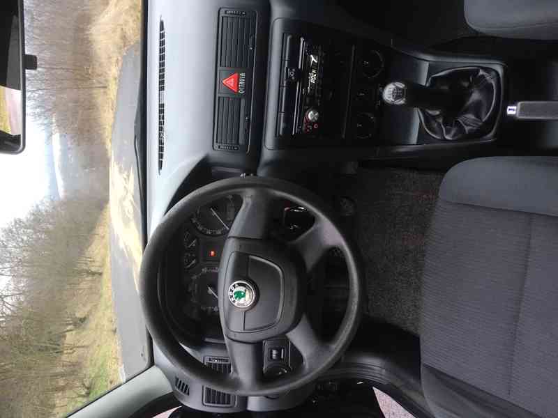 Škoda octavia - foto 9