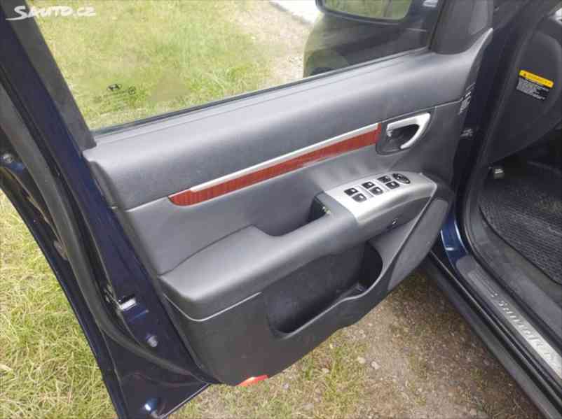 Hyundai Santa Fe 2,2   crdi - foto 5