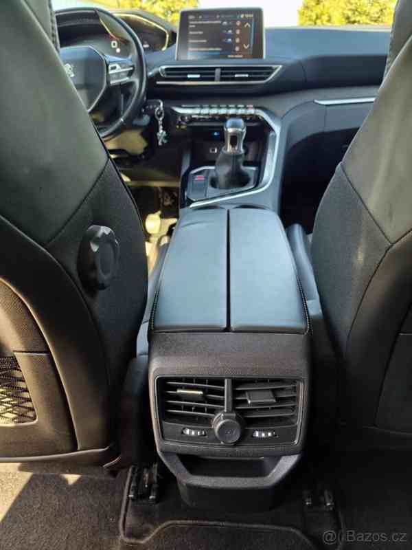 Peugeot 3008 1,5   96 kW, diesel - foto 8