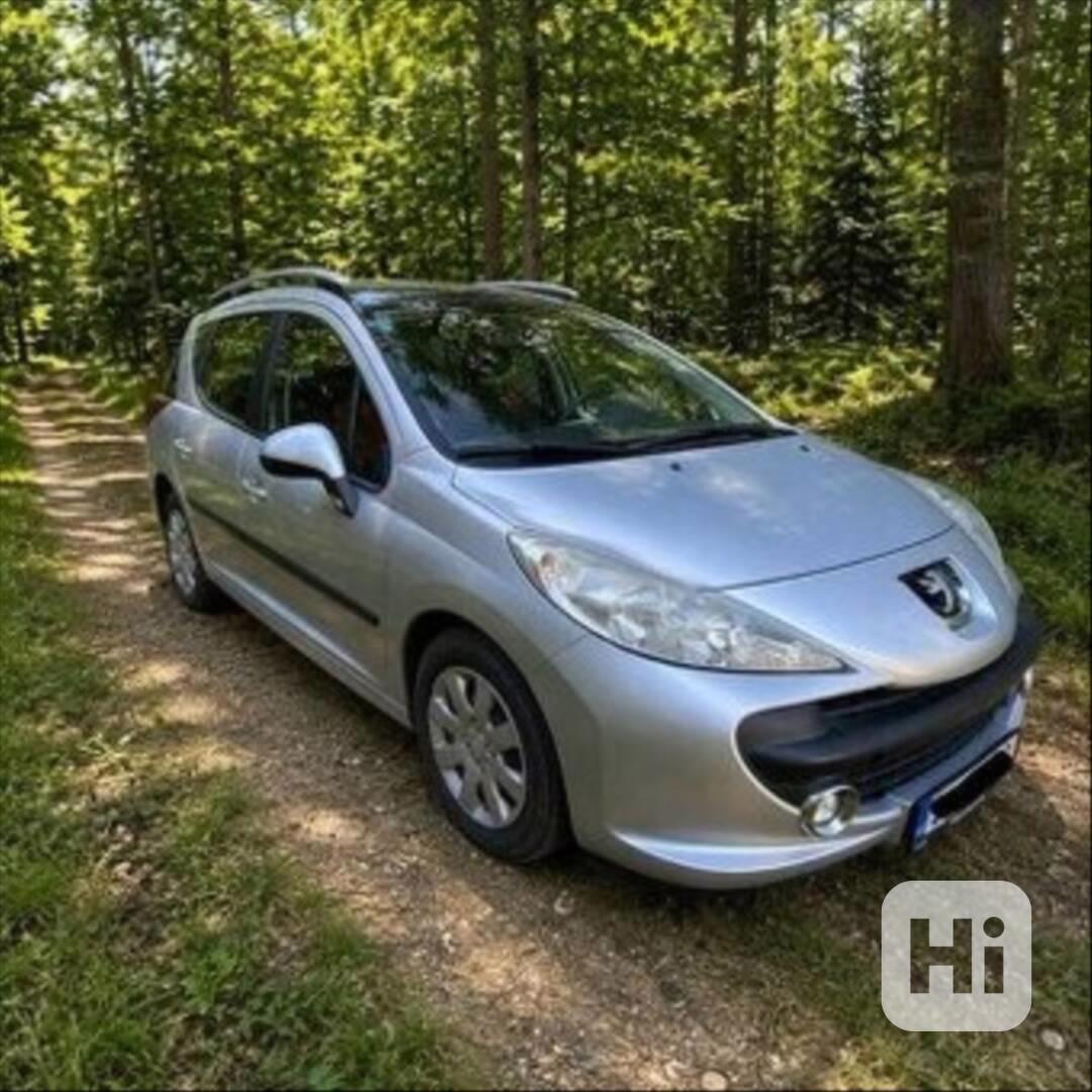 Peugeot 207 1,4   panorama – pouze 109 000 km - foto 1