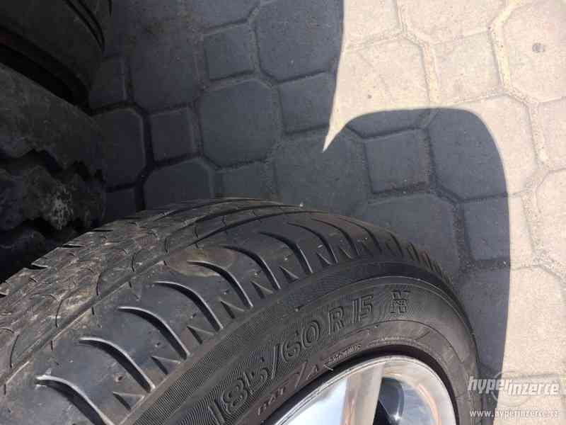 Prodám kola Dezent + letní pneu Michelin - foto 2