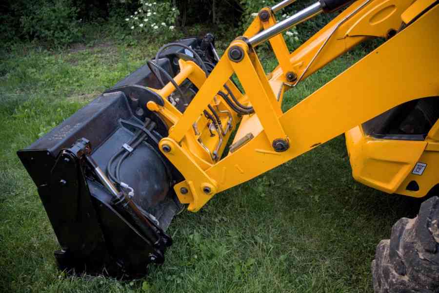 Traktorbagr JCB 3CX Compact 2016, mth 1.390 - foto 11