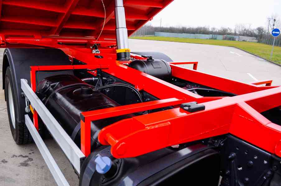 MERCEDES AXOR 1824 TŘÍSTRANNÝ SKLÁPĚČ // VYKLÁPĚČ - EURO4 - foto 72