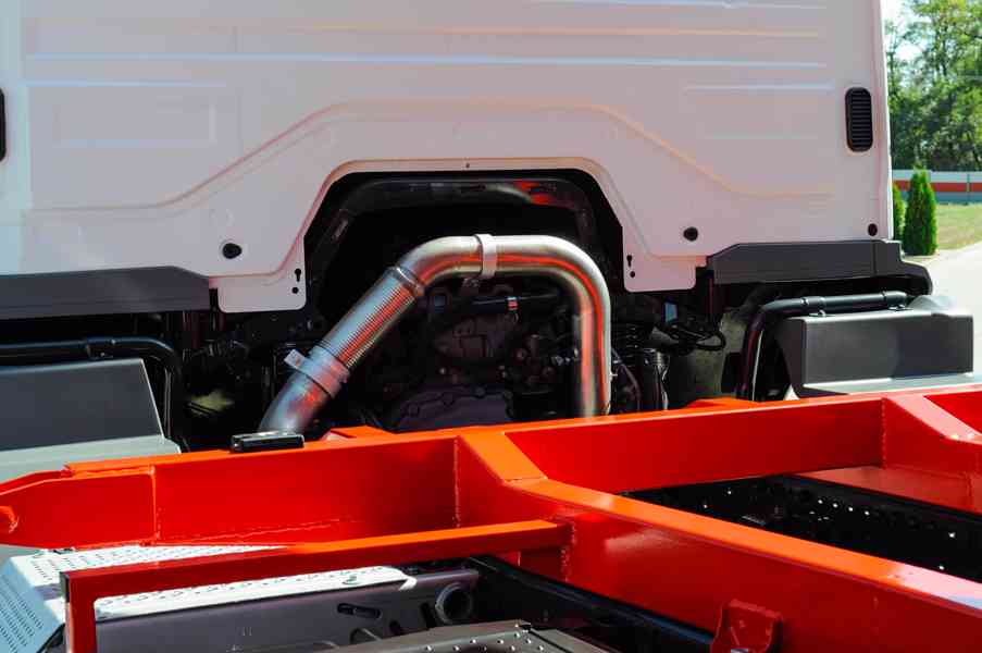 MERCEDES AXOR 1824 TŘÍSTRANNÝ SKLÁPĚČ // VYKLÁPĚČ - EURO4 - foto 77