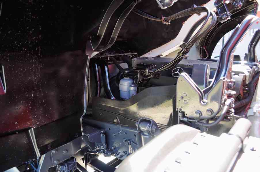 MERCEDES AXOR 1824 TŘÍSTRANNÝ SKLÁPĚČ // VYKLÁPĚČ - EURO4 - foto 65