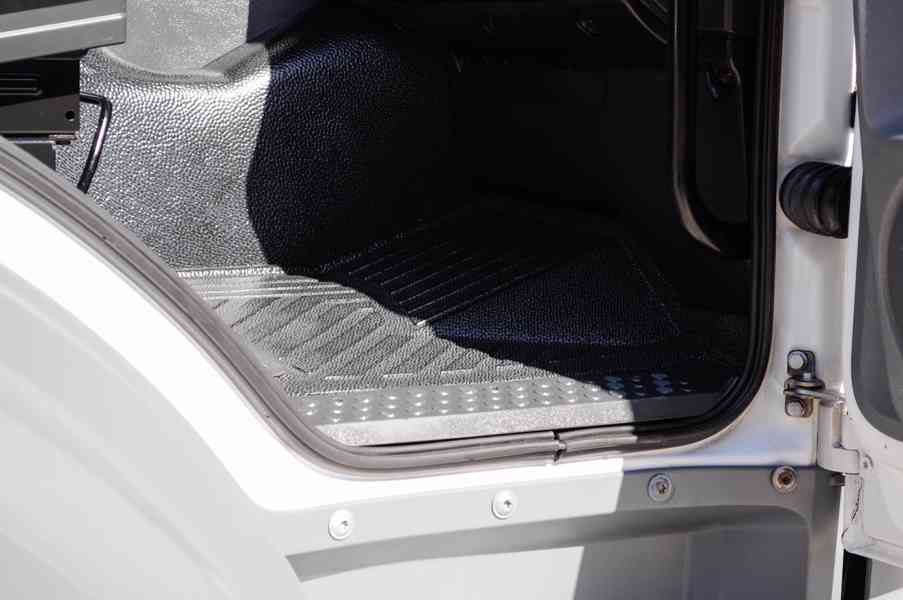 MERCEDES AXOR 1824 TŘÍSTRANNÝ SKLÁPĚČ // VYKLÁPĚČ - EURO4 - foto 39