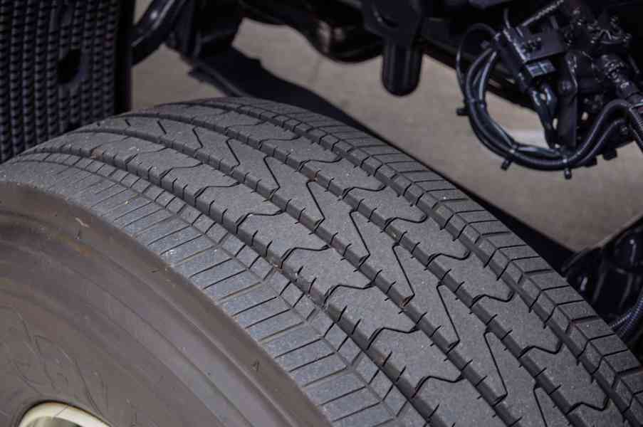 MERCEDES AXOR 1824 TŘÍSTRANNÝ SKLÁPĚČ // VYKLÁPĚČ - EURO4 - foto 52