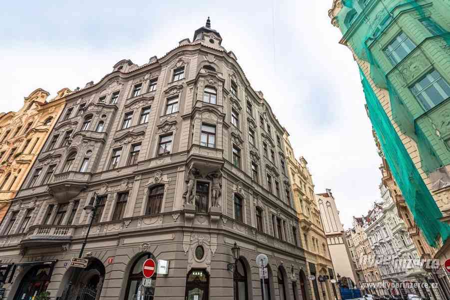 Pronájem luxusního bytu 4+1, 135 m2 u Staroměstského náměstí - foto 2
