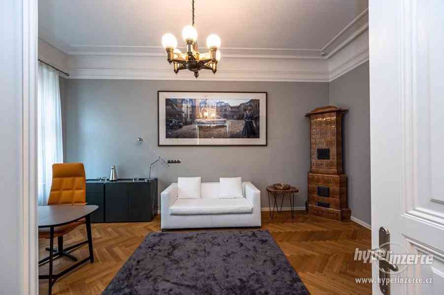 Pronájem luxusního bytu 4+1, 135 m2 u Staroměstského náměstí - foto 13