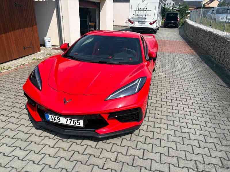 Chevrolet Corvette C8 Stingray Coupe - foto 1