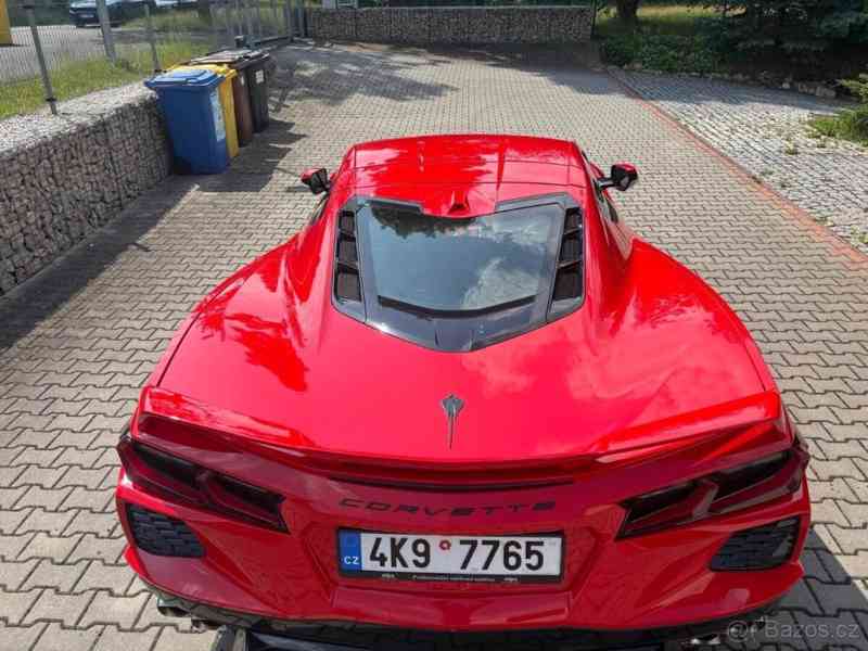 Chevrolet Corvette C8 Stingray Coupe - foto 6