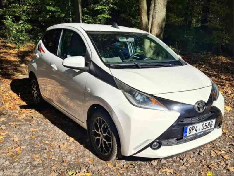 Toyota Aygo 1,0   VVTi - Velmi úsporné - foto 1
