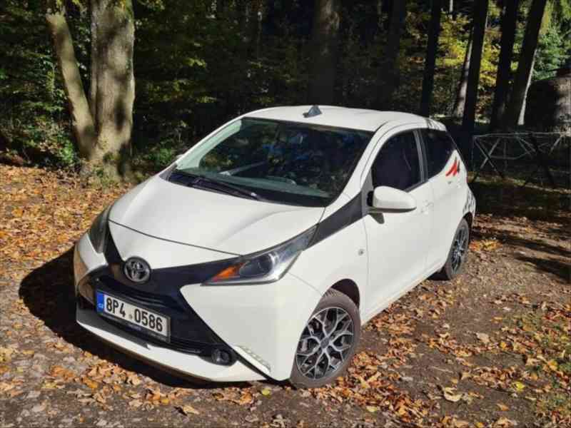 Toyota Aygo 1,0   VVTi - Velmi úsporné - foto 6