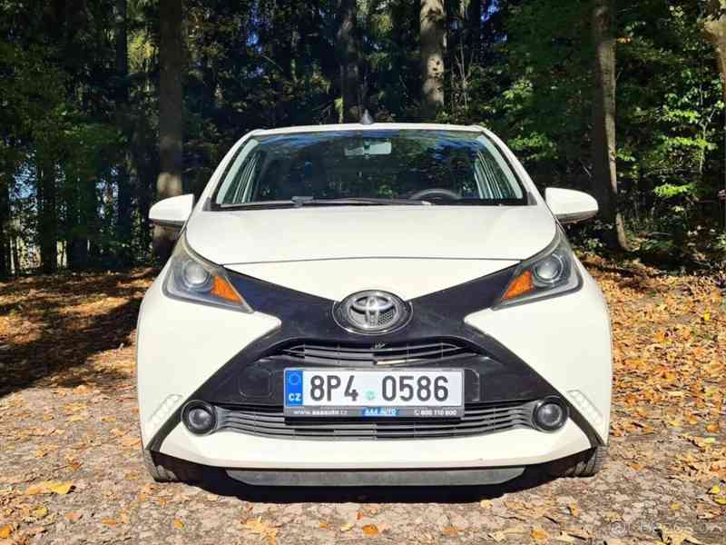 Toyota Aygo 1,0   VVTi - Velmi úsporné - foto 20