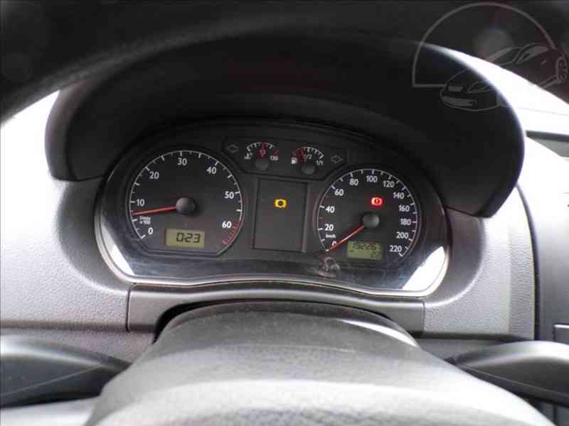Volkswagen Polo 1,2 12V - foto 6
