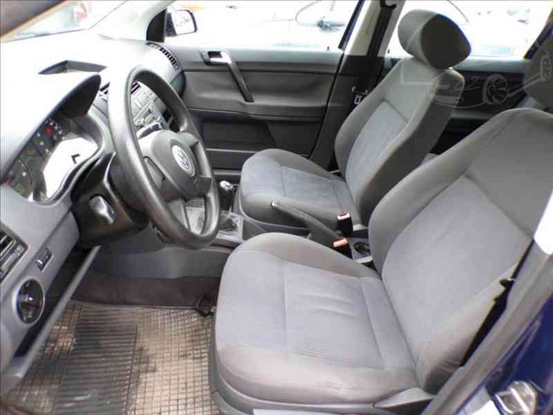 Volkswagen Polo 1,2 12V - foto 8