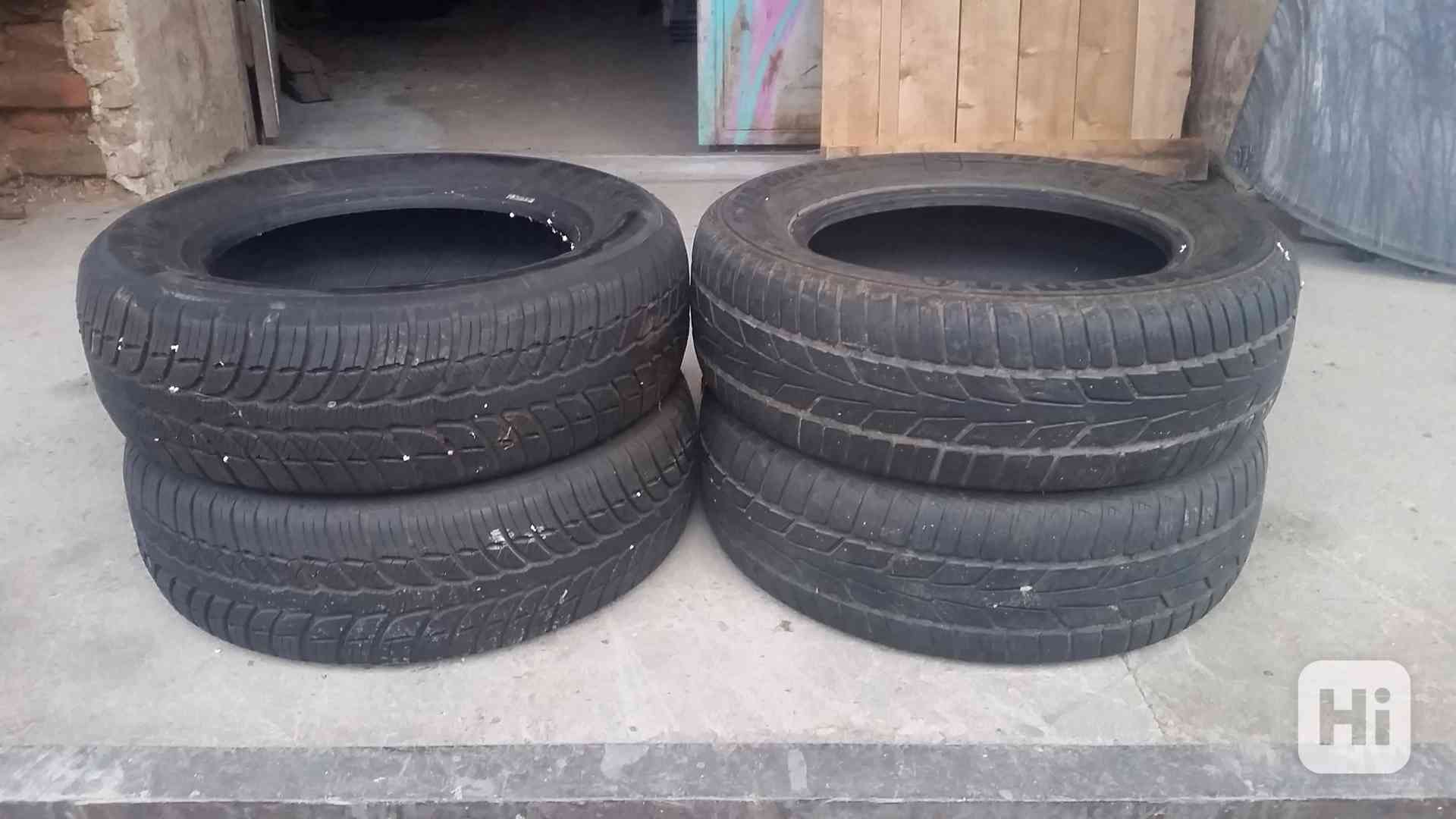 2x 195/65 15R - zimni - foto 1