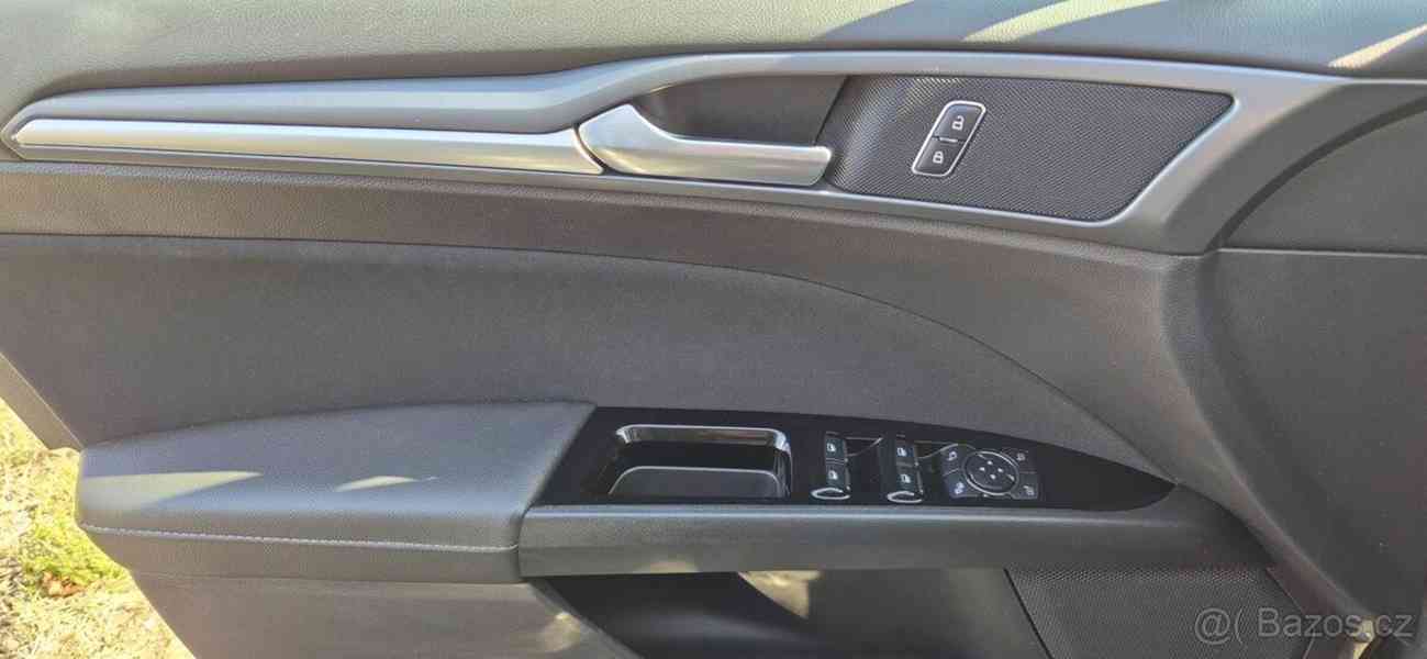 Ford Mondeo 2,0   4x4 | 132 kW | Automat | 2018 - foto 9