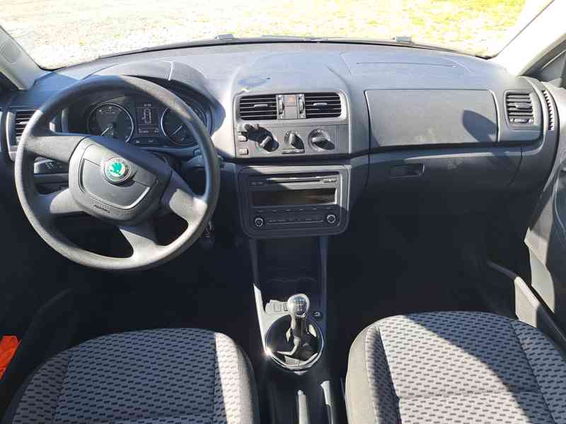 Škoda Fabia kombi 1.2 - foto 6