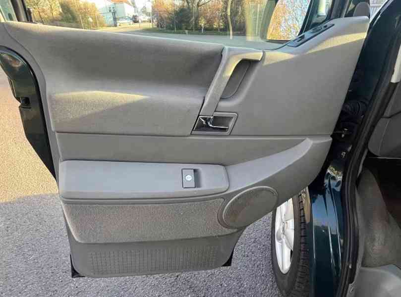 Volkswagen T4 Multivan 2,5 TDI GENERATION 111kw - foto 8