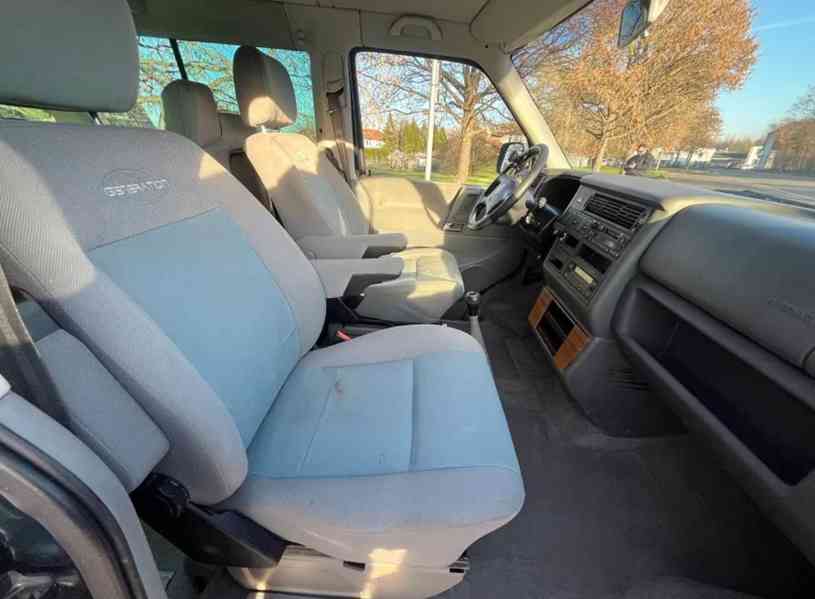 Volkswagen T4 Multivan 2,5 TDI GENERATION 111kw - foto 13