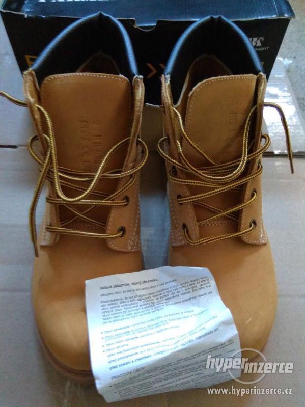 Nové pánské kožené pracovní boty farmářky - č. 43 - foto 10