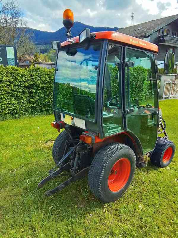 Traktor Kubota B 1610 - foto 14