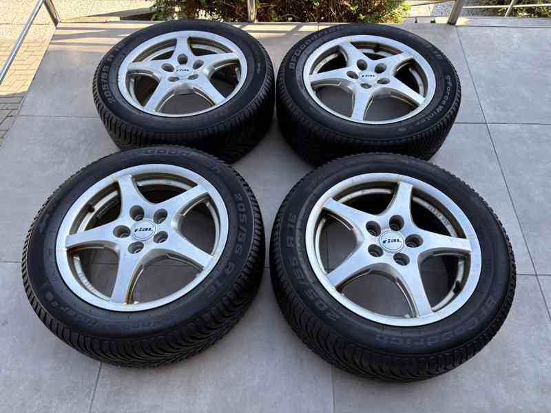 ALU kola na Volkswagen Touran 205/55 R16 91H - foto 4