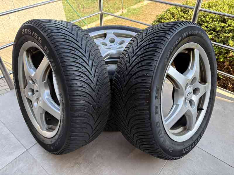 ALU kola na Volkswagen Touran 205/55 R16 91H