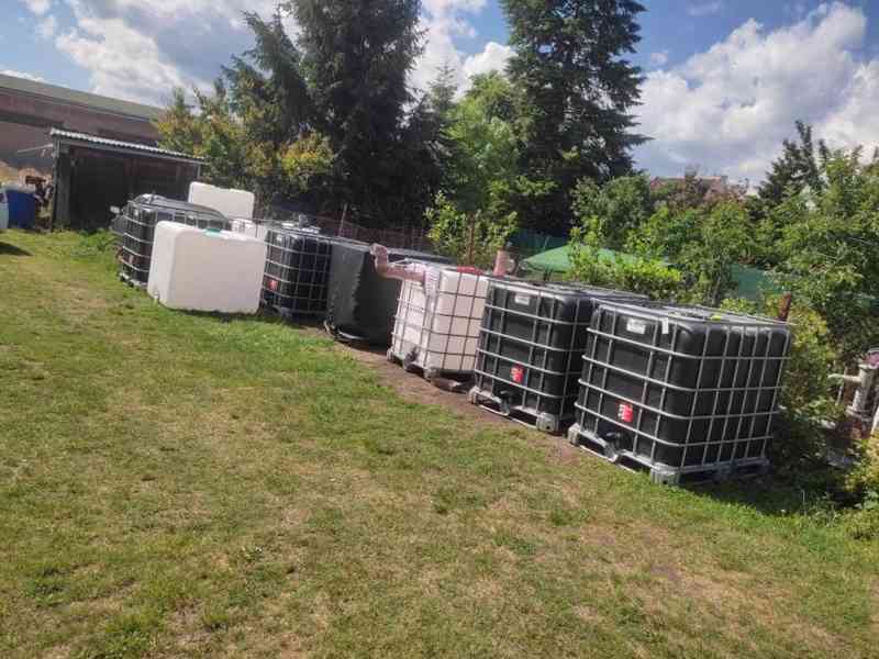 IBC kontejner černý PROSTĚJOV 1800,-Kč - foto 12