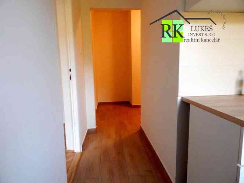 Praha 6 - Petřiny, byt 2+1 / B. 56 m2. U st. M. Výhled. - foto 8