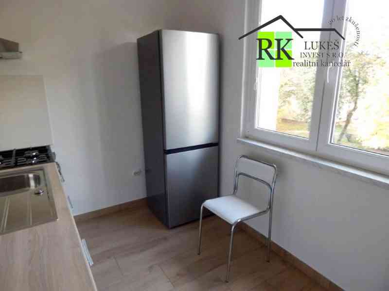 Praha 6 - Petřiny, byt 2+1 / B. 56 m2. U st. M. Výhled. - foto 4