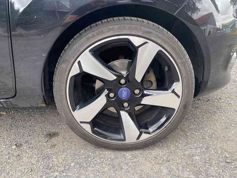 Ford Fiesta 1,6 TDCi - foto 2
