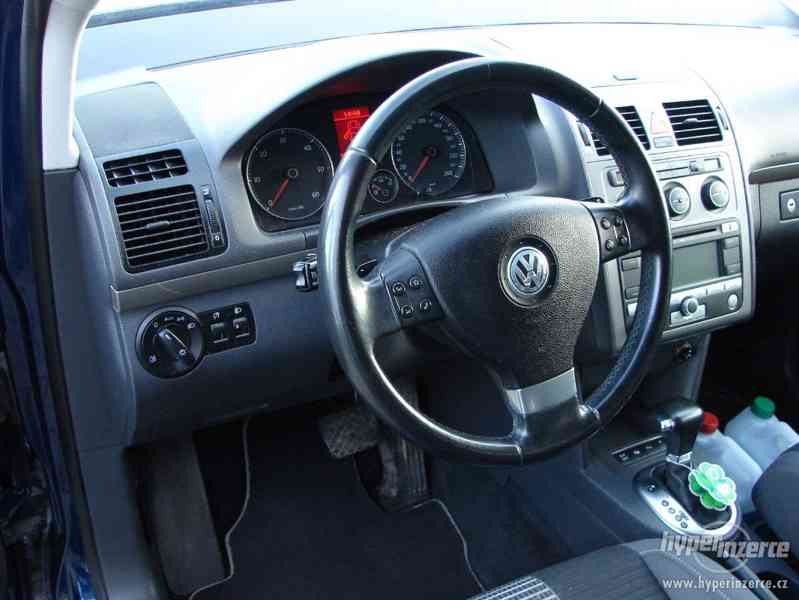 VW Touran 2.0 TDI r.v.2008 (HIGH LINE) - foto 5