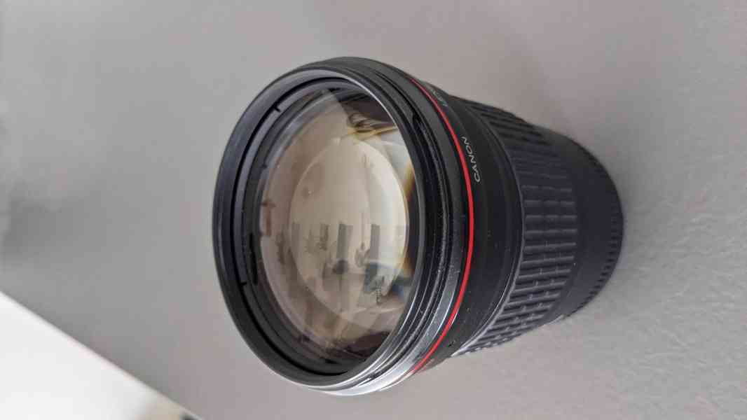 Canon EF 135 mm f/2,0 L USM – Perfektný stav - foto 4