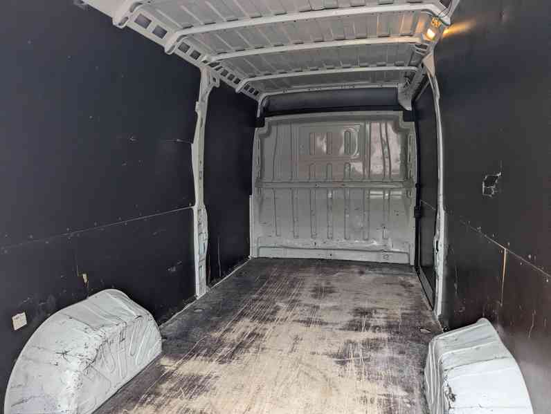 Peugeot Boxer 2,0 HDi 130 Furgon 435 L4H2 - foto 10