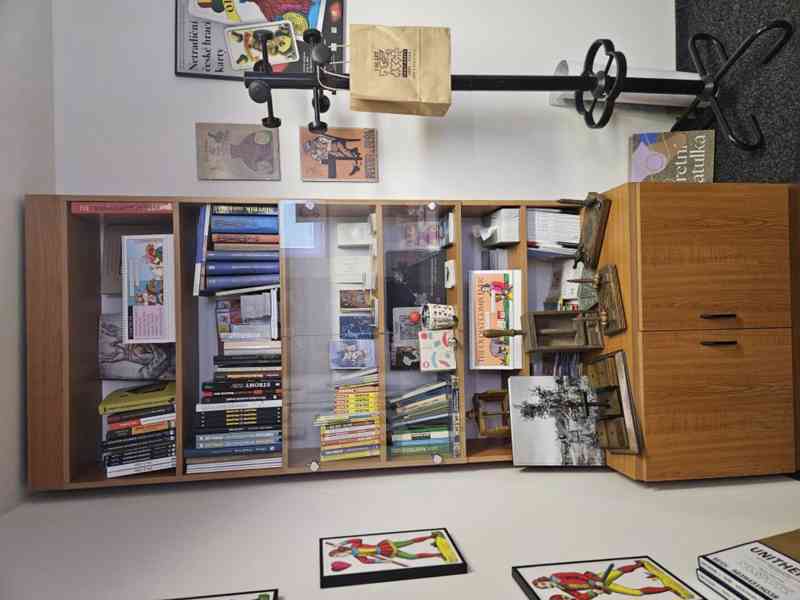 Prodáme regály, šatní skříně, nábytek do kanceláře apod. - foto 14