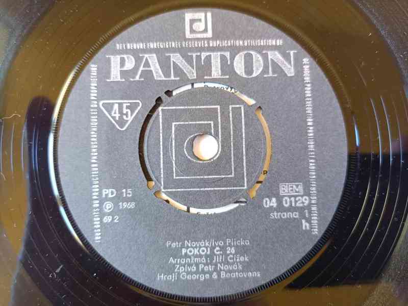 George & Beatovens – Pokoj číslo 26 / Lež bláznivého básníka - foto 4