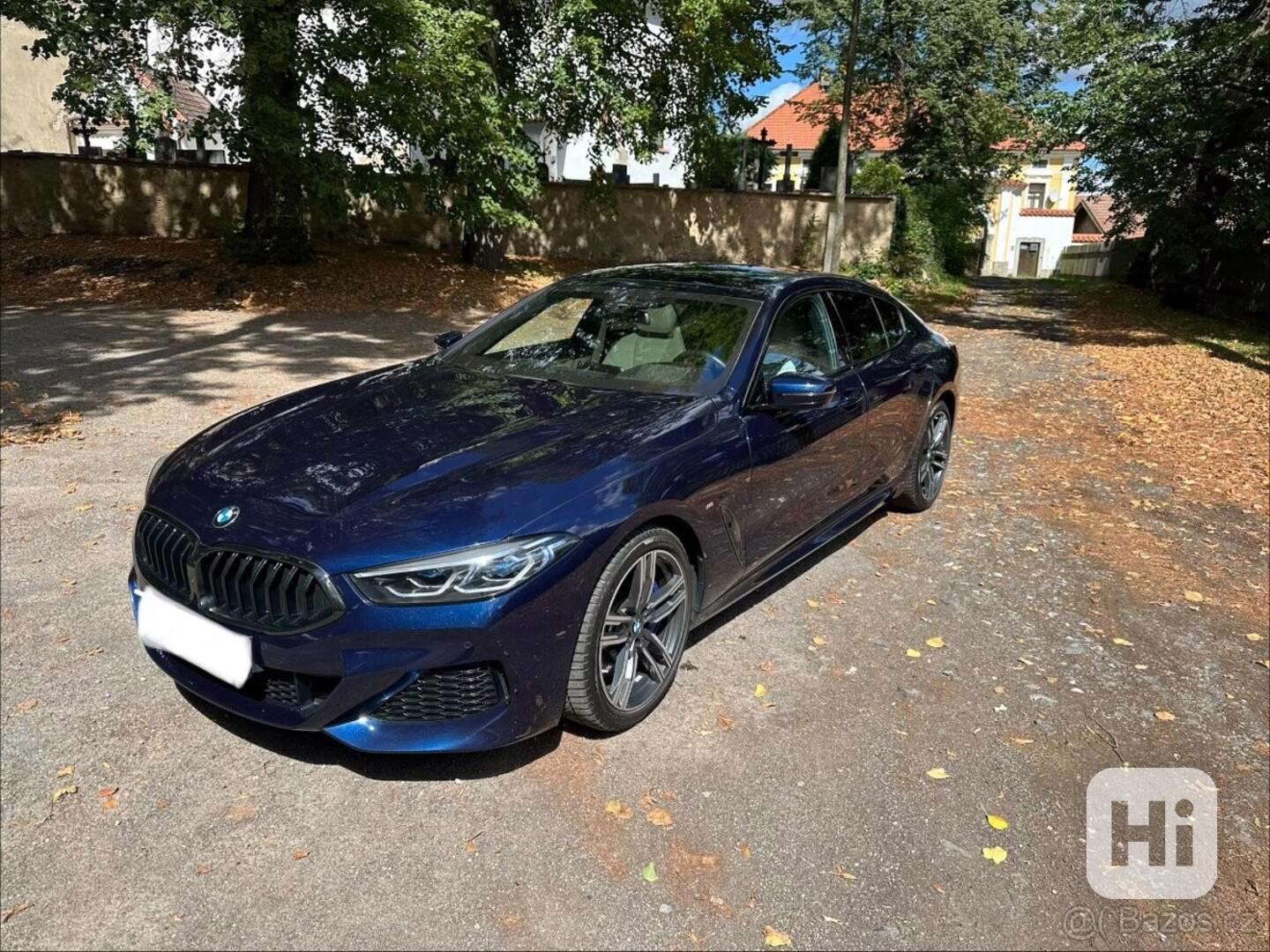 BMW Řada 8 840i - foto 1