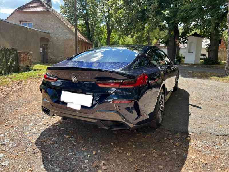 BMW Řada 8 840i - foto 2