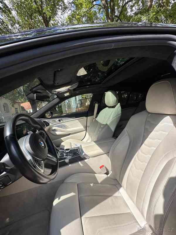 BMW Řada 8 840i - foto 4