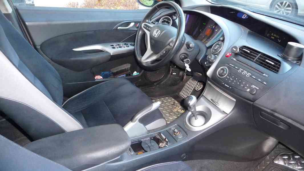 Honda Civic 2,2 i - CTDi, 103 kW, koup. ČR 2008, Cebia ! - foto 16