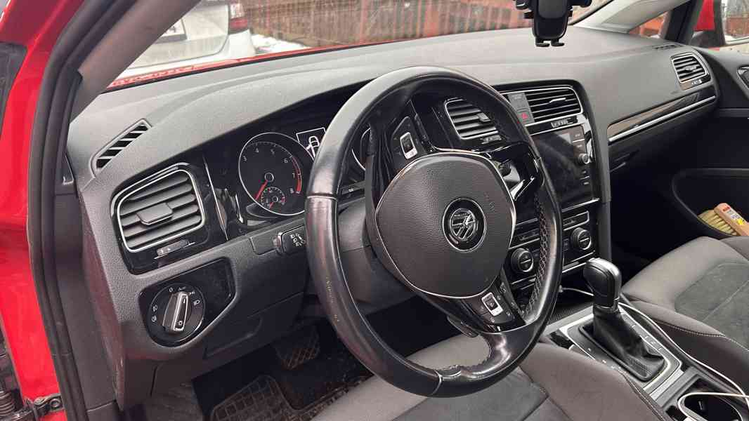 Volkswagen Golf 1.5 TSI 110 kW DSG | ČR | Servisní historie| - foto 7