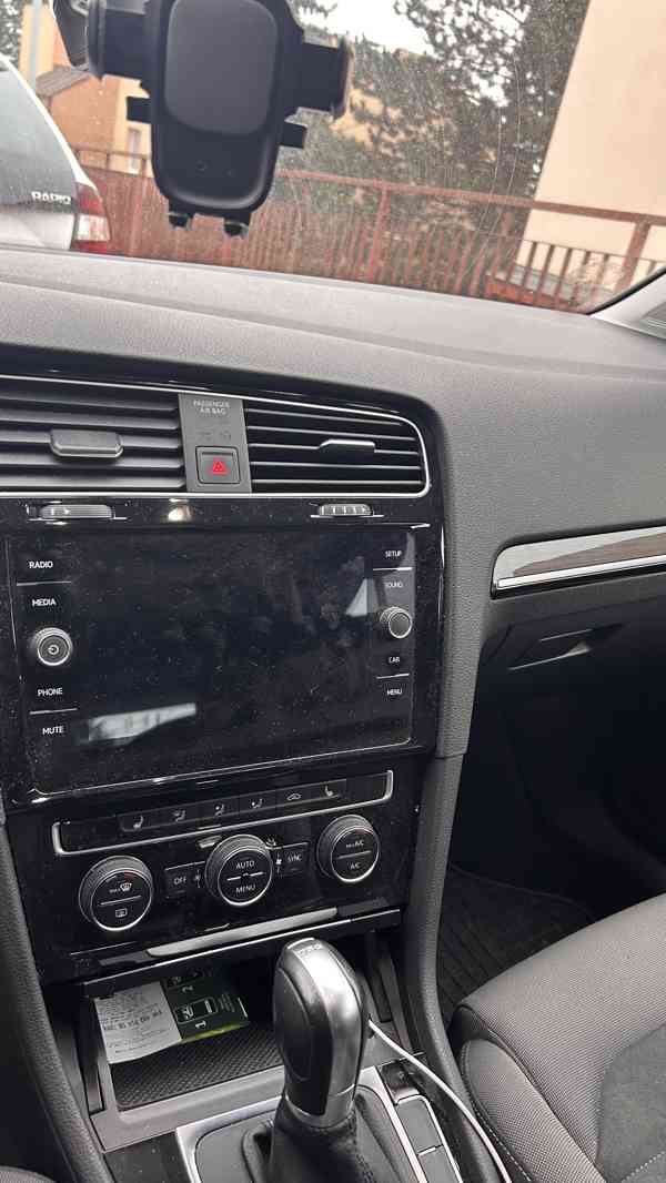 Volkswagen Golf 1.5 TSI 110 kW DSG | ČR | Servisní historie| - foto 8