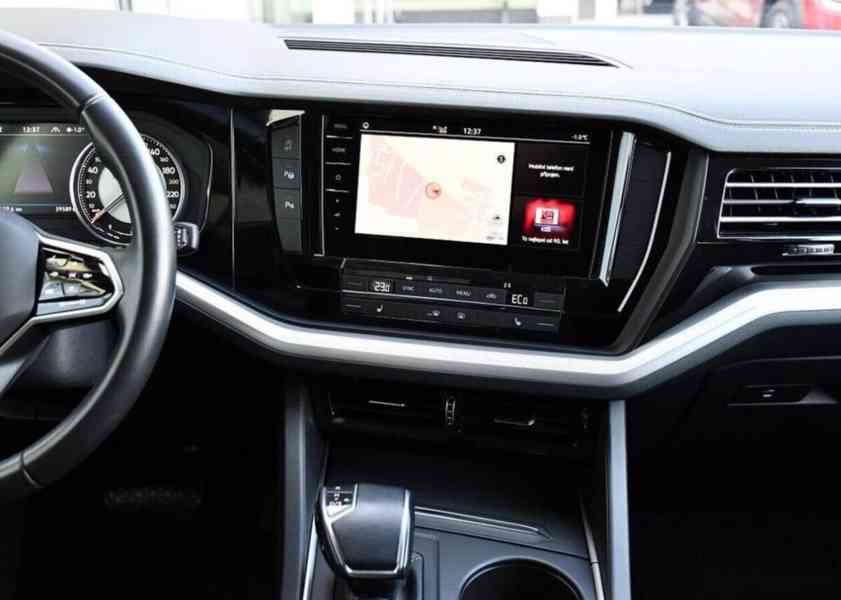 Volkswagen Touareg 3.0TDi 4M VZDUCH TAŽNÉ ČR - foto 6