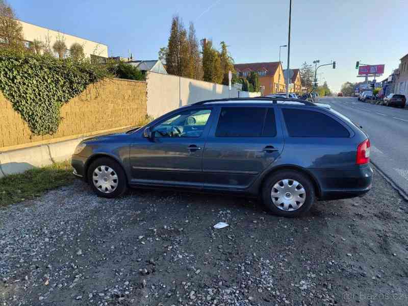 Škoda Octavia 2,0   103kw 205tkm - foto 10