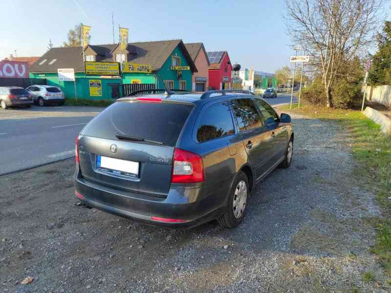 Škoda Octavia 2,0   103kw 205tkm - foto 5