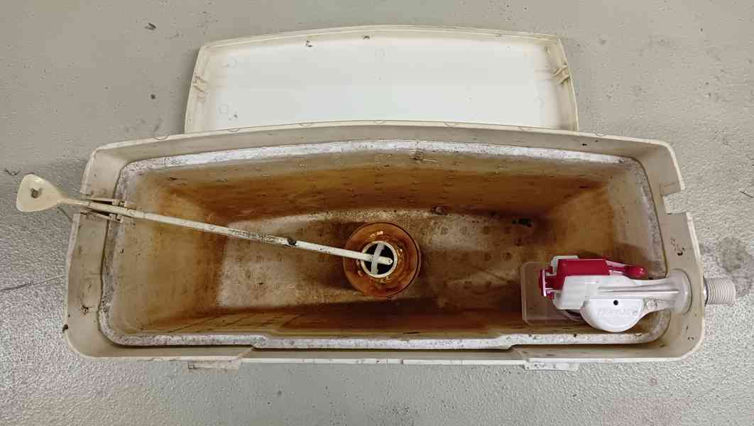 WC nádobka - splachovač - foto 3