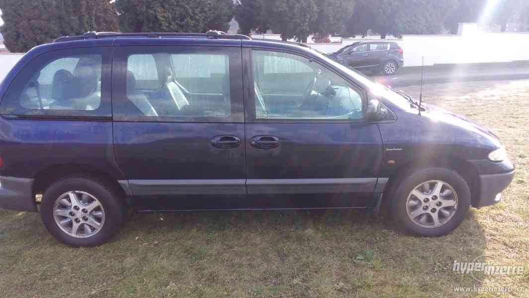 Chrysler Voyager - foto 19