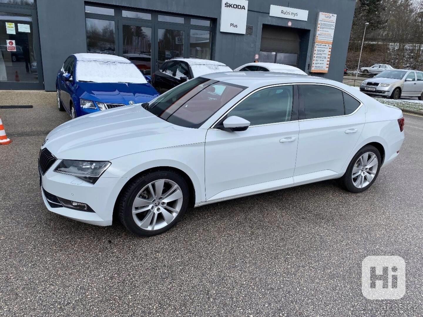 Škoda Superb 140 kw DSG Style plus - foto 1